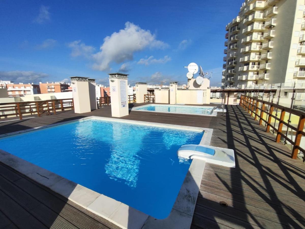 Апартаменты Armacao De Pera Ocean Terrace With Pool By Homing Экстерьер фото